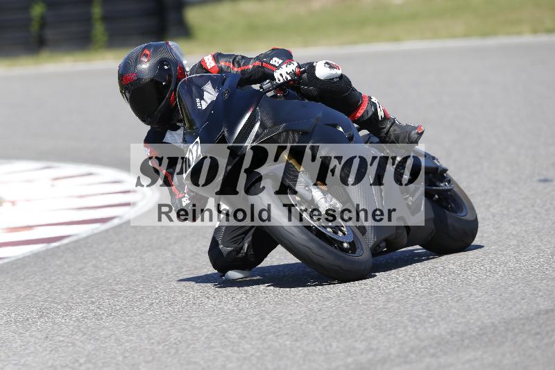 /Archiv-2025/48 25.08.2025 Cornu Master School ADR/blau-bleu/102